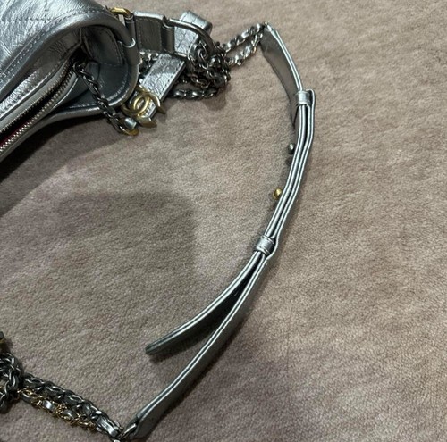 Chanel Gabrielle Medium Hobo Calfskin Bag Silver - Picture 2 of 8