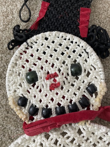 Vintage Handcrafted Handmade Rope Woven Christmas Santa 24” Hanging Card Holder - Picture 12 of 14