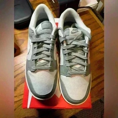   New  NIKE Dunk Low Retro Mica Green