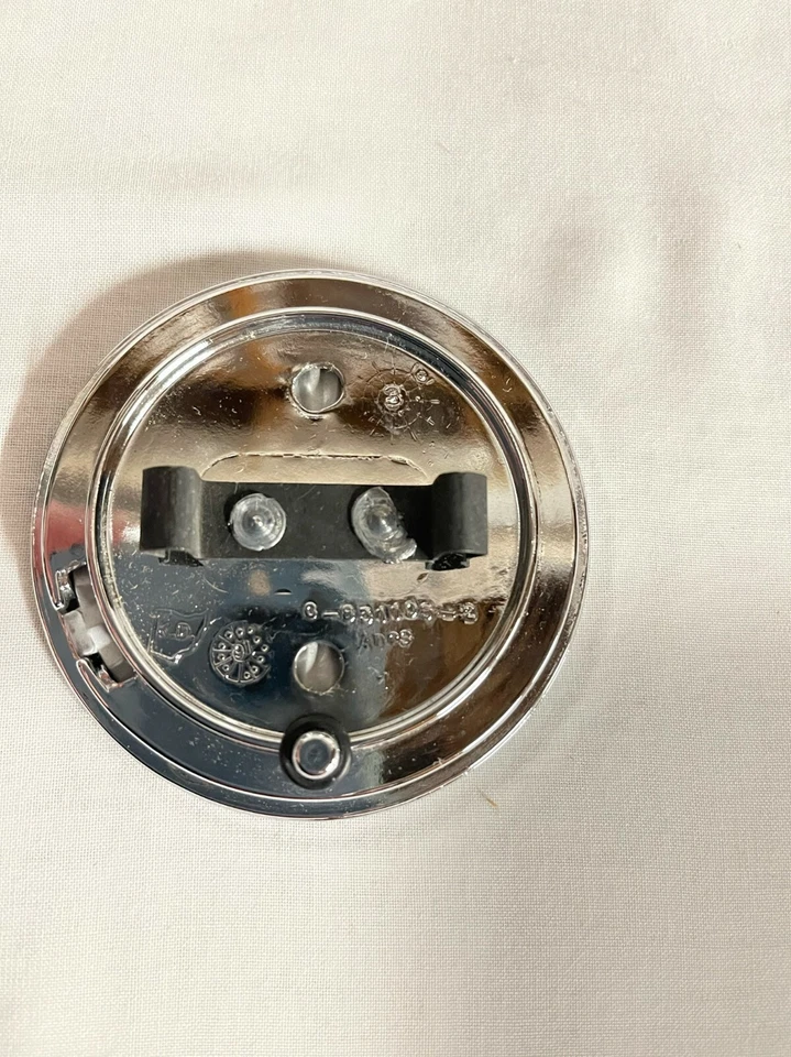 1977-1987 Pontiac Wire Wheel Medallion GM 10035767 NOS 1 JUEGO DE 4 Foto 3 de 4