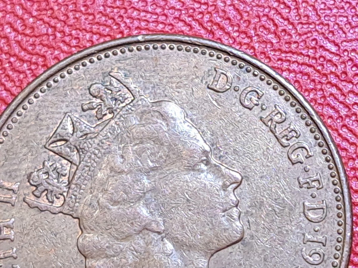 1994 United Kingdom 2 New Pence Queen Elizabeth II Ostrich