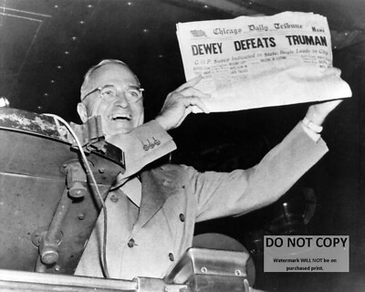 PRESIDENT HARRY S. TRUMAN - ''DEWEY DEFEATS TRUMAN'' - 8X10 PHOTO (EP-850)