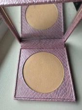 MALLY Perfect Prep Neutralizing Powder Primer LIGHT / MEDIUM 0.30 oz / 8.4 g