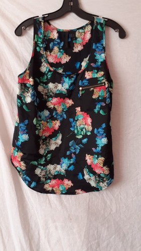 2 X Ladies Summer Multicoloured Polyester Tops. Size 8. Topshop/M N G Collection - Picture 2 of 5