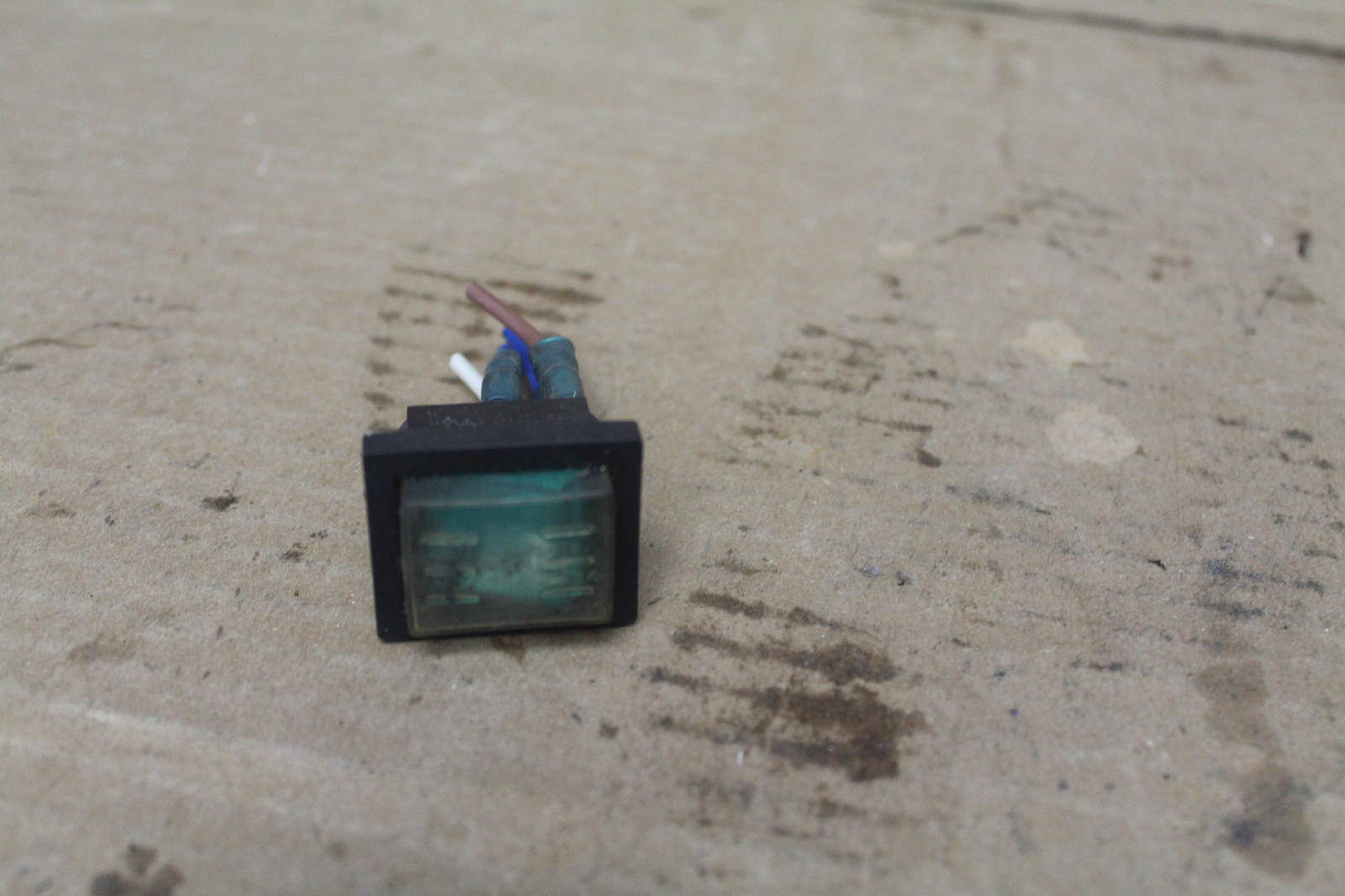 Metalfrio Upright Freezer On/Off Switch For Model # D768BM2F | eBay