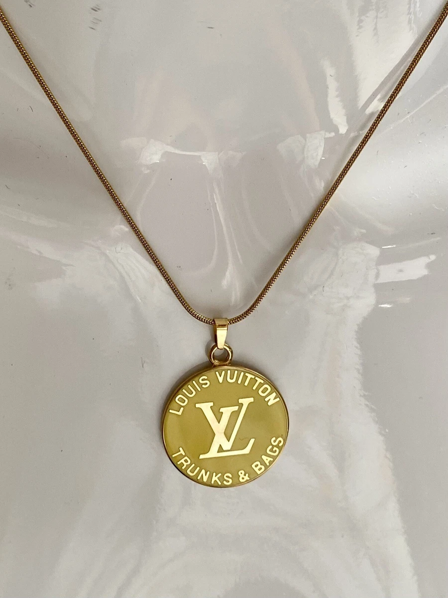 Louis vuitton vintage best sale necklace