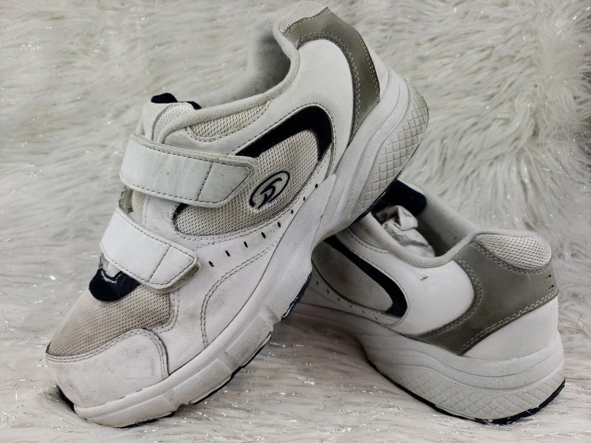 Dr scholl's hotsell white shoes