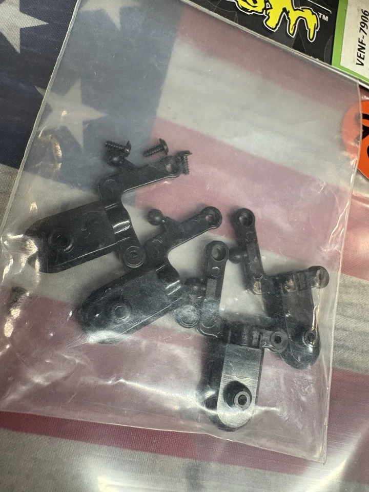 Empuñaduras de hoja principal Venom VENF-7906 - Beacon NewInPack Enviado a EE. UU. Foto 3 de 4