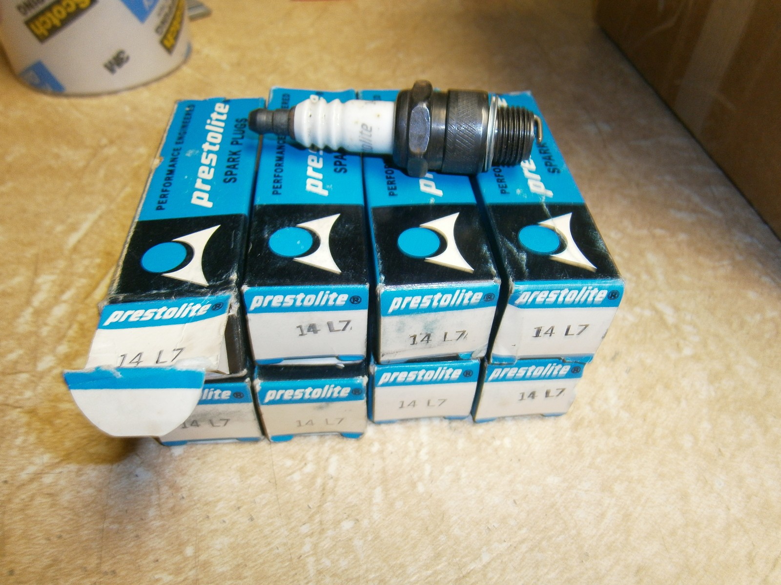  Studebaker Prestolite Spark Plug Set 14-L7 H10 531485 439771 ac-2279 V8 Engines