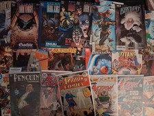 DC Comics Lot: 29 Issues Featuring All Superheroes