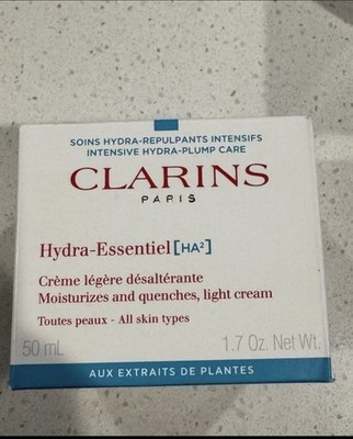 Clarins Hydra-Essentiel Moisturizes And Quenches, Silky Cream (50ml/1.7oz) NEW!