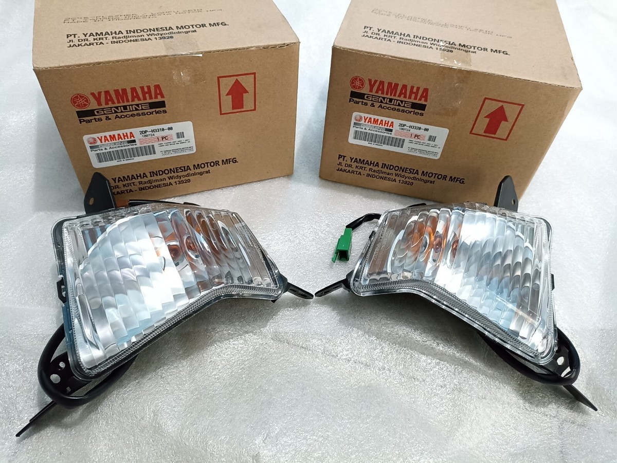 PAIR FRONT TURN SIGNAL ASSY YAMAHA NMAX N-MAX 125 150 2015-2018