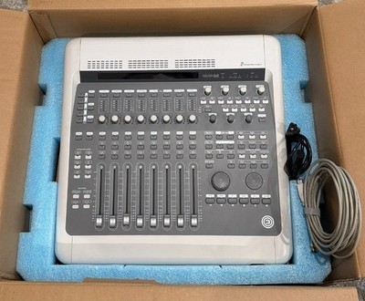 Digidesign 003 Console. Included all software drivers and plug-ins. original box