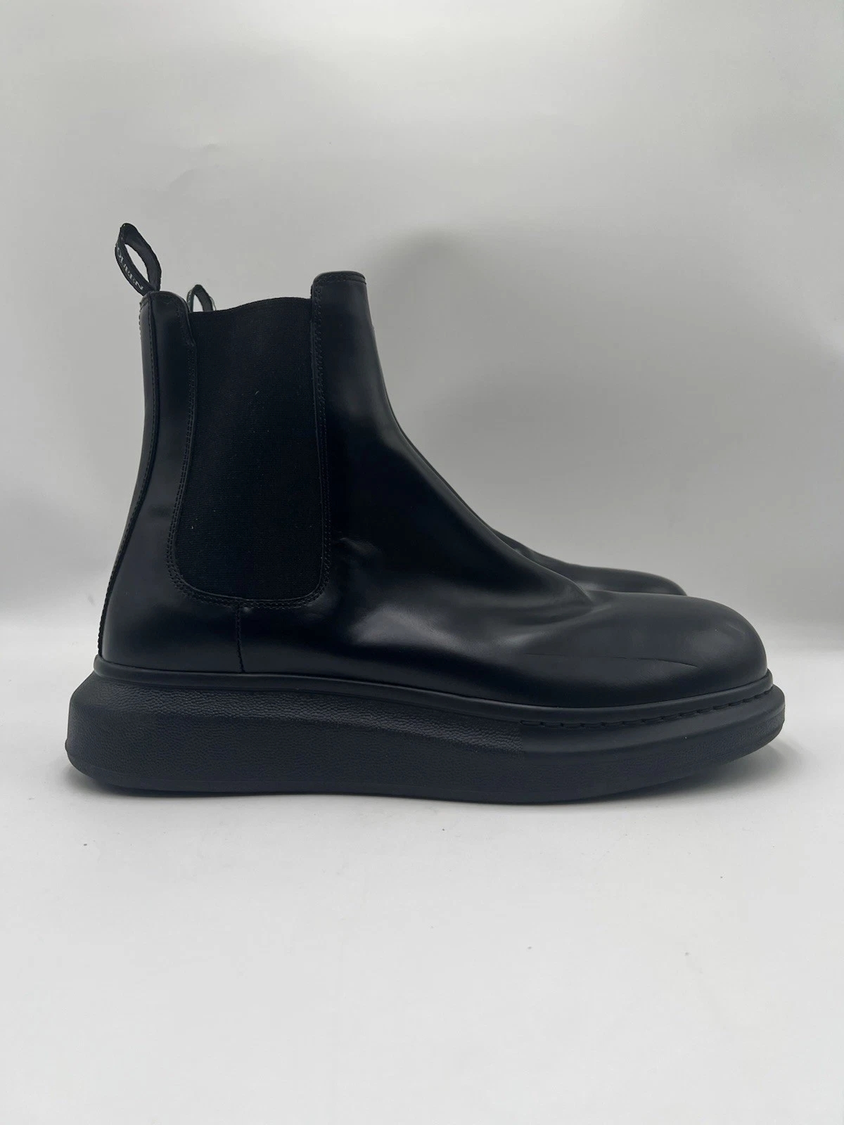 Alexander McQueen — Men’s Alexander McQueen Hybrid leather Chelsea boots in black Size 44