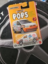 Matchbox 2025 - Volkswagen Caddy Delivery Tootsie Roll Pops 2/6