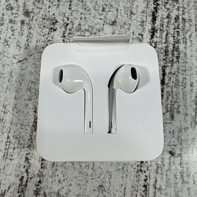 New Original OEM APPLE Wire Earphones Headphones  With Charging Adapter Included