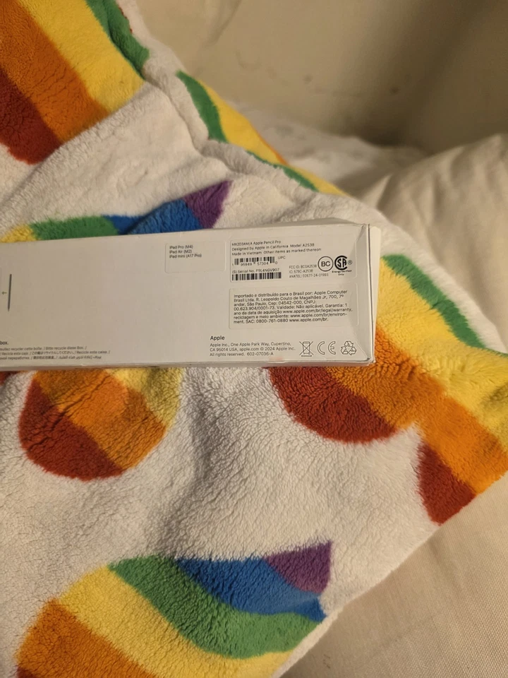 Apple Pencil Pro MX2D3AMA -OPEN BOX! - Image 2 of 4