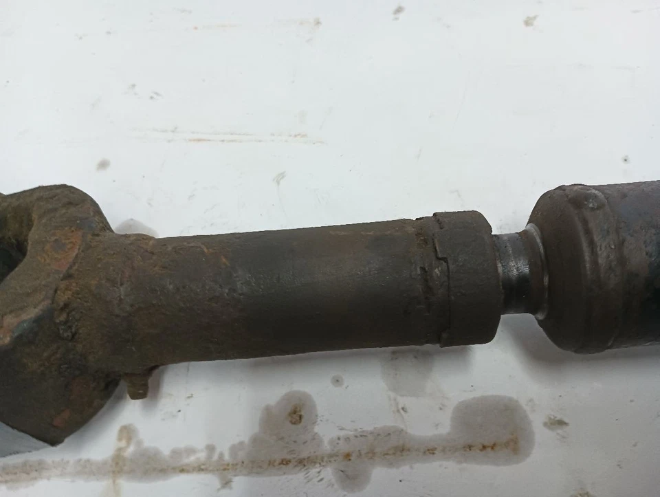 Задний карданный вал 1981-1983 Jeep CJ5 11400672 - Изображение 3 из 4
