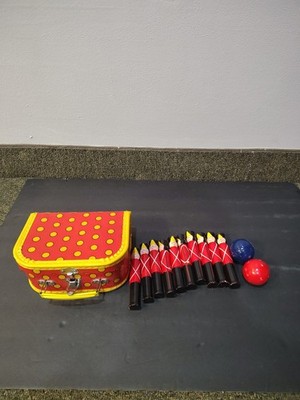 10 Vintage Soldiers Skittles Wooden Hand Painted Red Blue Kids Bowling Game 