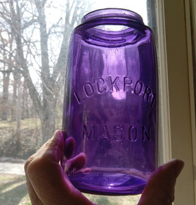 LOCKPORT MASON BEAUTIFUL AMETHYST PURPLE QUART 1890s FRUIT JAR WITH ZINC LID