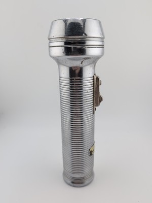 Vintage Ray-O-Vac Sportsman Lantern Flashlight With Handle