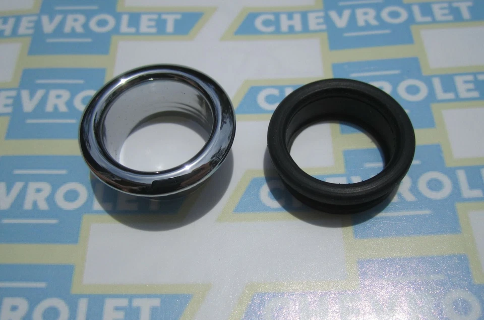 Manija de puerta de camioneta Chevrolet y GMC 1934-1938 virola y ojal Foto 4 de 4