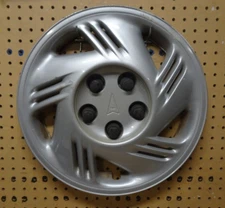 1994-1996 Pontiac GRAND PRIX 15" Hubcap Wheelcover Factory Original 10227991