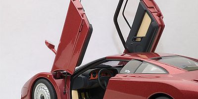 オートアート 1/18 ブガッティ EB110 GT ダークレッド 1/18 AUTOart Signature Bugatti EB110 GT (Dark Red) Car Model