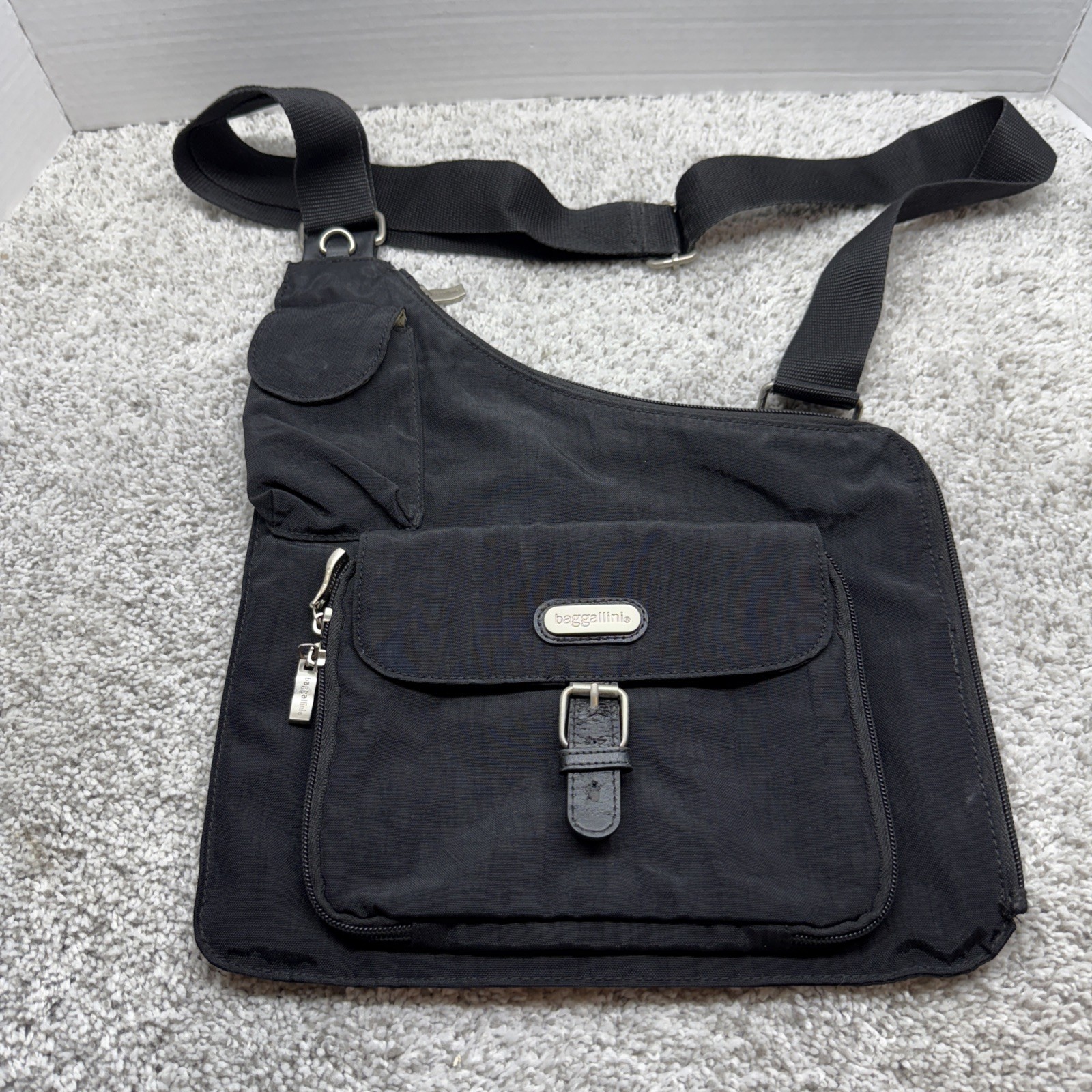 Baggallini Black Nylon Ergonomic Sling Crossbody Bag