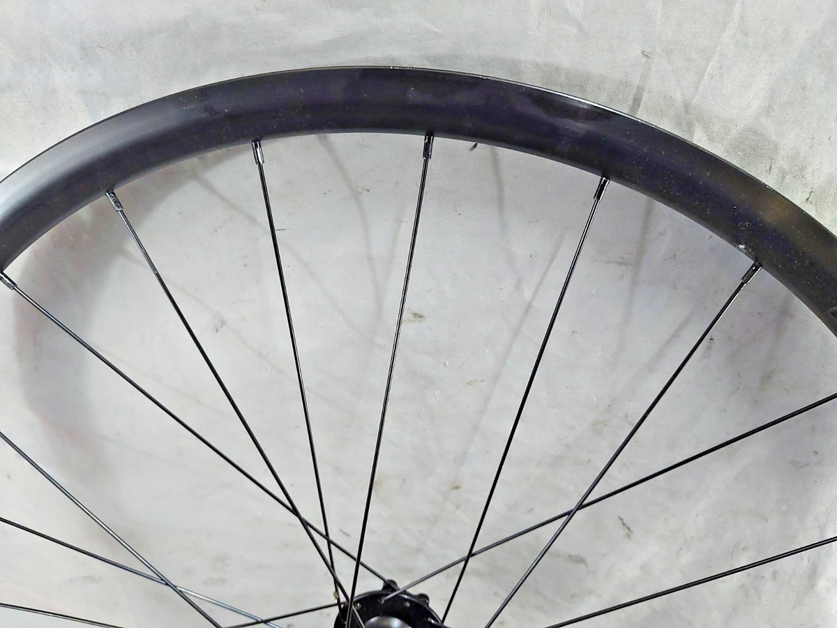 Trek Bontrager Affinity TLR 700c Road Bike Wheel Set 24S 6-Bolt
