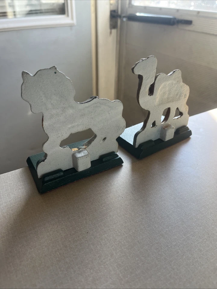 Medio Oeste Carrusel de Hierro Fundido Medias Soporte Navidad Vintage Caballo N Camel Foto 4 de 4