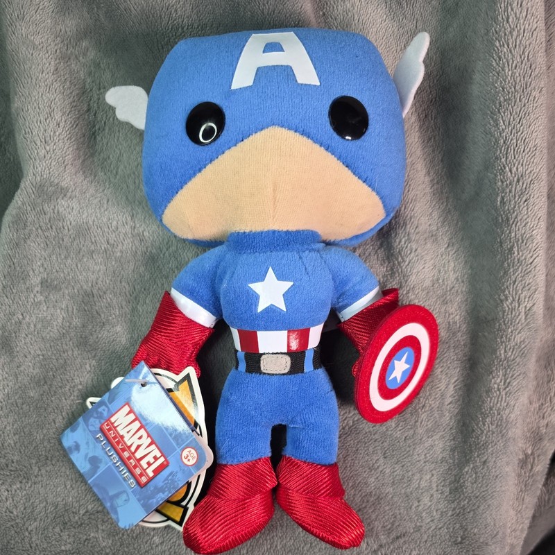 2011 Funko Marvel Universe Plushies The Avengers 8" Captain America Plush