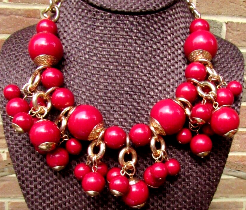 KENNETH J LANE KJL VINTAGE BEAUTIFUL RED BEADED G… - image 2