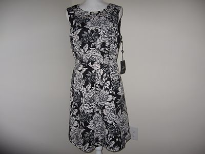 Adrianna Papell Floral -Print Fit and Flare Dress Woman 6M NWT MSRP $160 | eBay Adrianna Papell Floral -Print Fit and Flare Dress Woman 6M NWT MSRP $160 | eBay