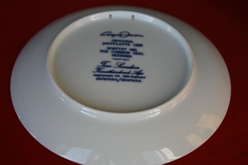 BEAUTIFUL TOVE SVENDSEN PORCELAIN HUNT WALL PLATE ANIMAL - Picture 42 of 54
