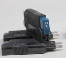 (9) Phoenix Contact 0.5A TCP 250VAC 65VDC DC72V Mini Circuit Breaker USED Clean