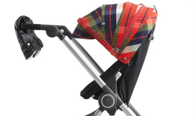 Nuevo kit de invierno para cochecito Stokke Scoot - rojo franela Foto 4 de 4