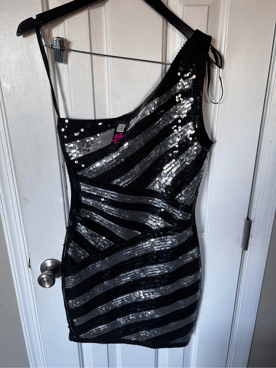 50s off shoulder dress Lily Off Shoulder 50s Rockabilly Skull Dress