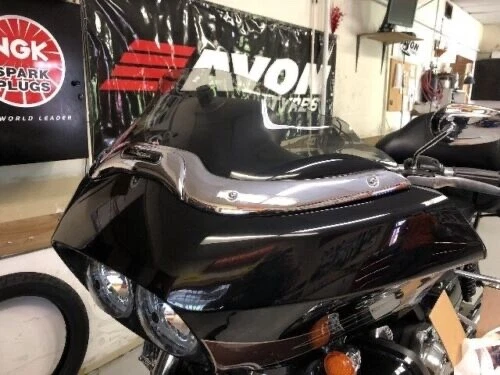 Klock Werks - KW05-01-0194 - 8 pulgadas Parabrisas acampanado, tinte Foto 2 de 4