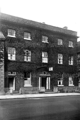 Qml-87 Moffat Hotel, Tewkesbury, Gloucestershire. Photo