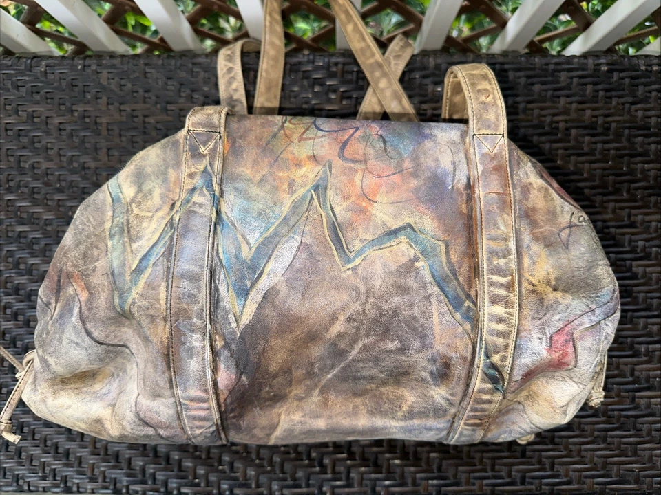 Cartera de cuero pintada a mano Jane Yoo usable estilo barril de arte doble mango largo Foto 3 de 4