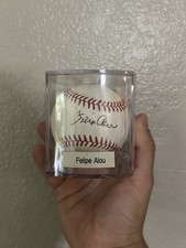 Felipe Alou Autographed Signed Baseball Ball w/ Display Case Original