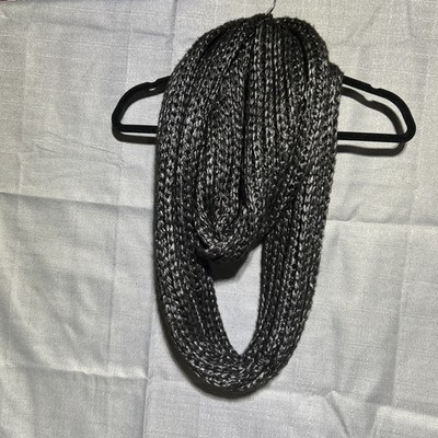 Anthropologie Vincent Pradier Black/Silver Metallic Infinity Scarf Grunge Knit