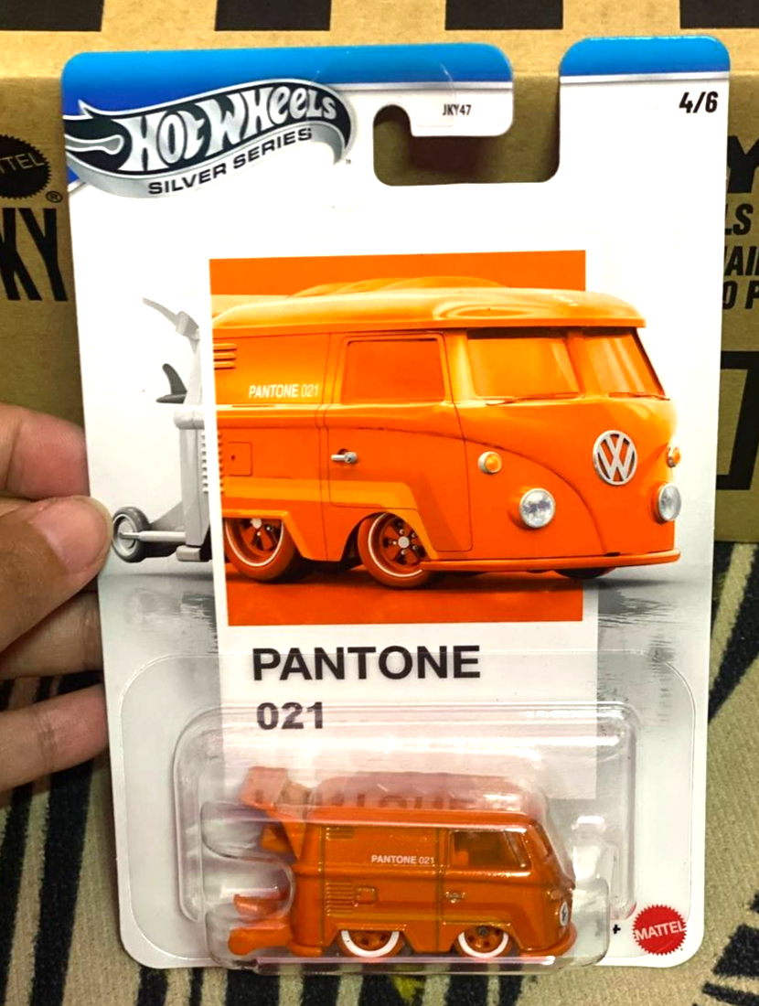 Hot Wheels Silver Series Kool Kombi Pantone 2026-A (In-Stock) New