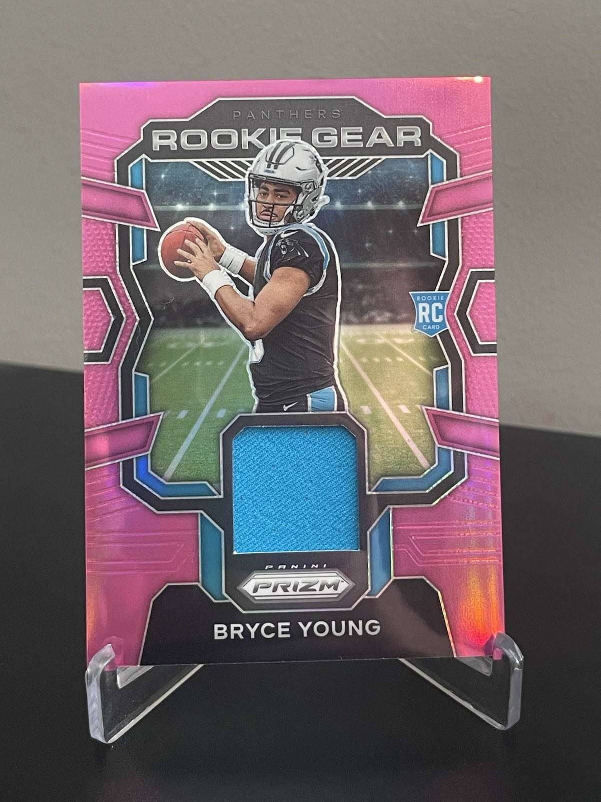 2023 Panini Prizm - Rookie Gear Bryce Young #RG-BY Pink Prizm (MEM, RC)