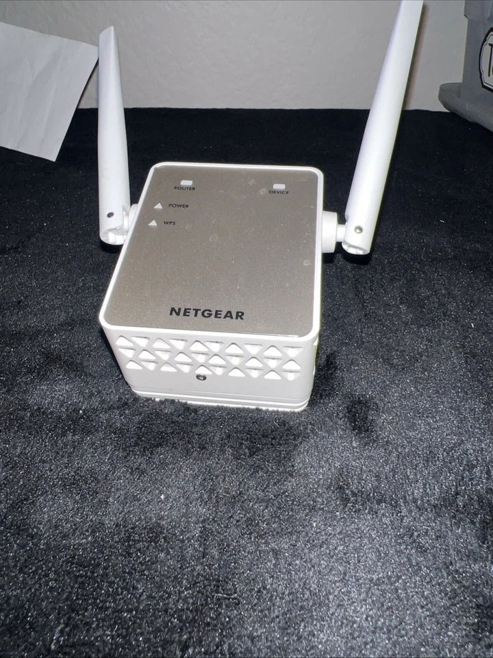 NETGEAR AC1200 Wi-Fi Range Extender - EX6120 - Image 2 of 4