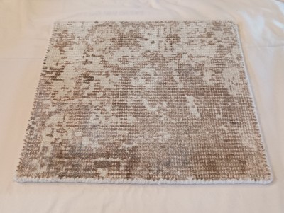 Tiny Rug! 18'' square Vanja JUT03 Hand Woven Contemporary Style Wool Rug