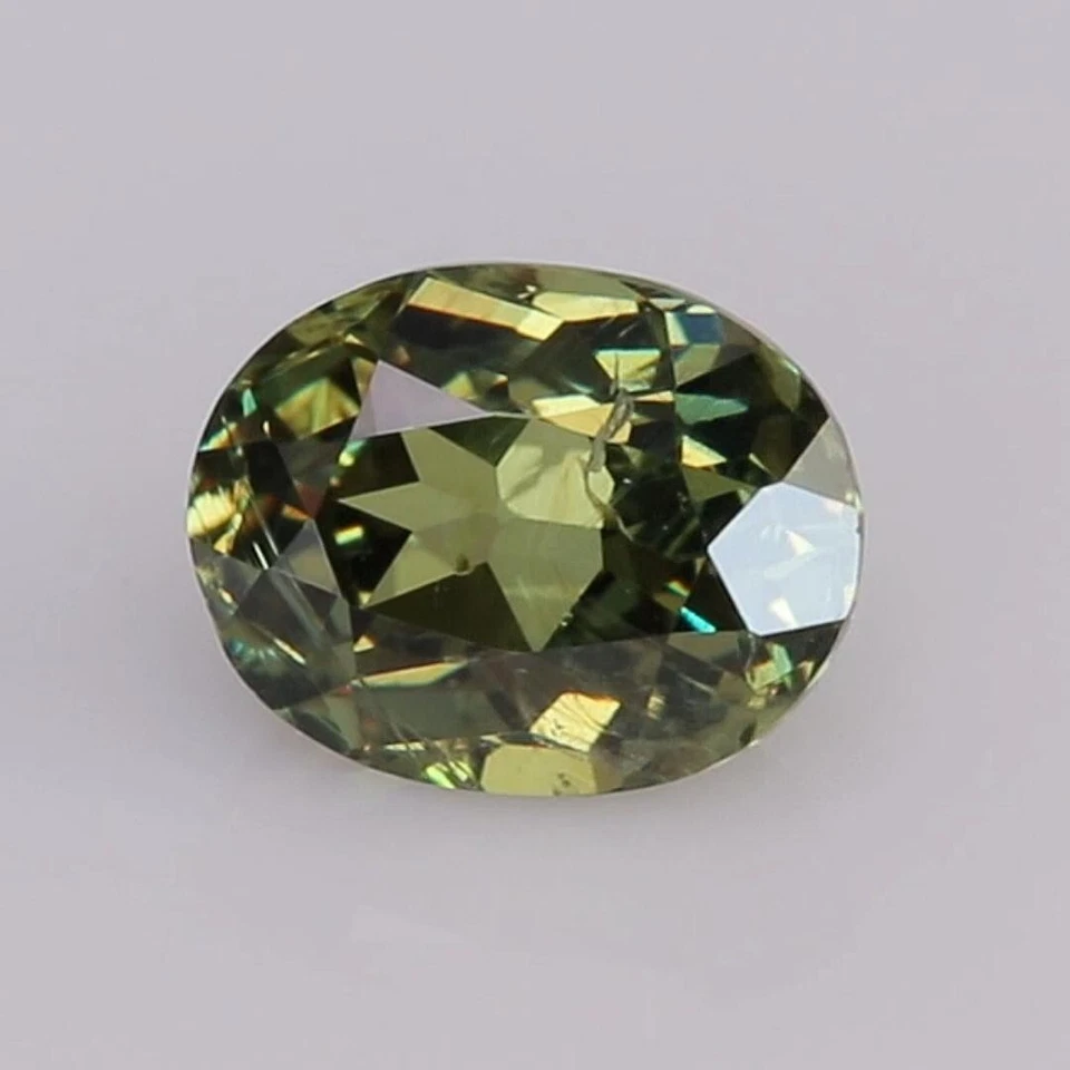 1,04 quilates - Granate Demantoide Amarillo Verdoso Hipnotizante 24083491 Foto 2 de 4