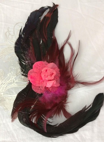 Masquerade Eye Mask Venetian Mardi Gras Feather Flower Halloween Silver Pink - Picture 4 of 9