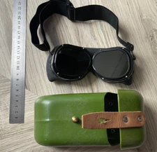 Russian VNTG OPF Protective Goggles glasses in original box USSR 1980-s 001577